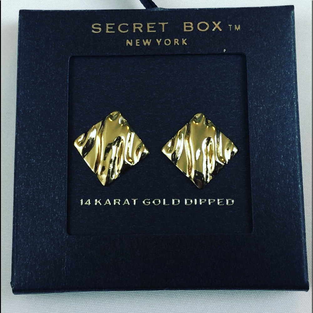 14 kt Gold Dipped Hammered Stud Earrings